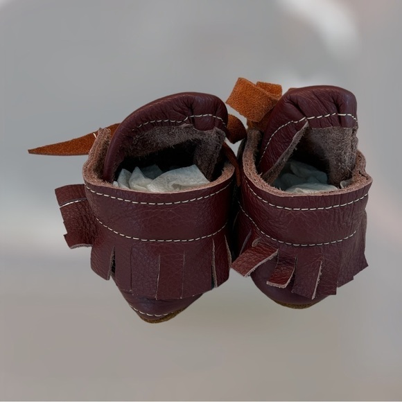 Handmade burgundy real leather tie front baby moccasins - Picture 2 of 2